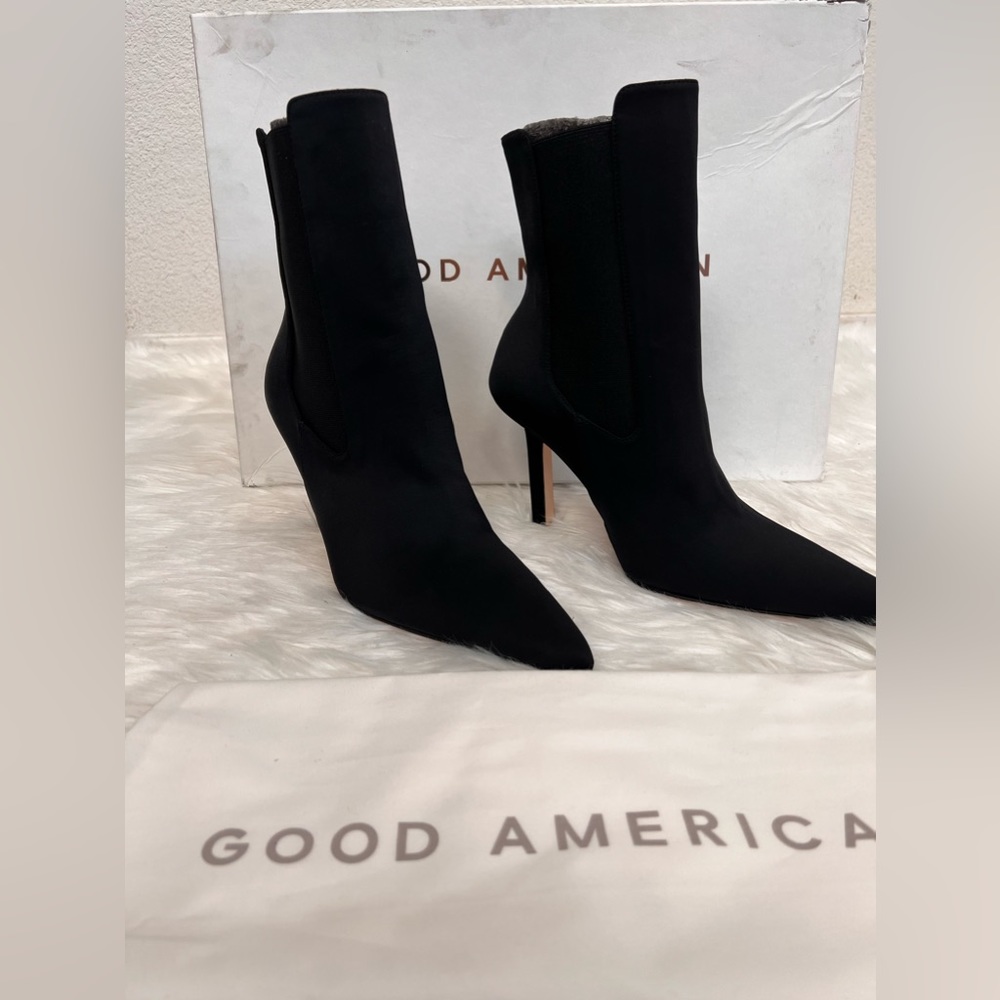 Good American Black Ankle Boots